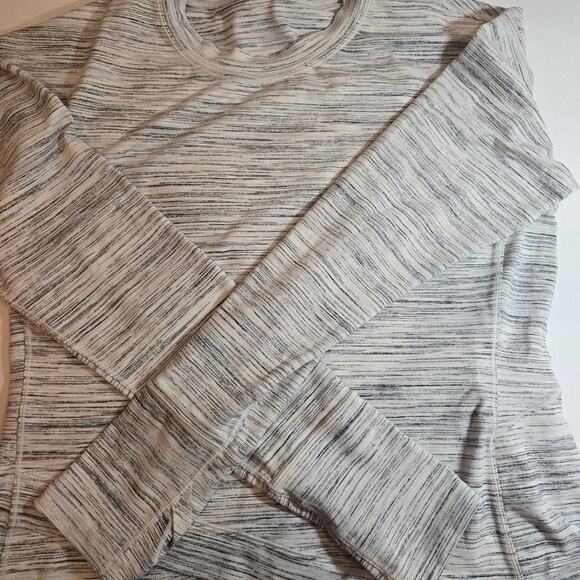 Lululemon Close to Crossing Long Sleeve - Picture 6 of 8